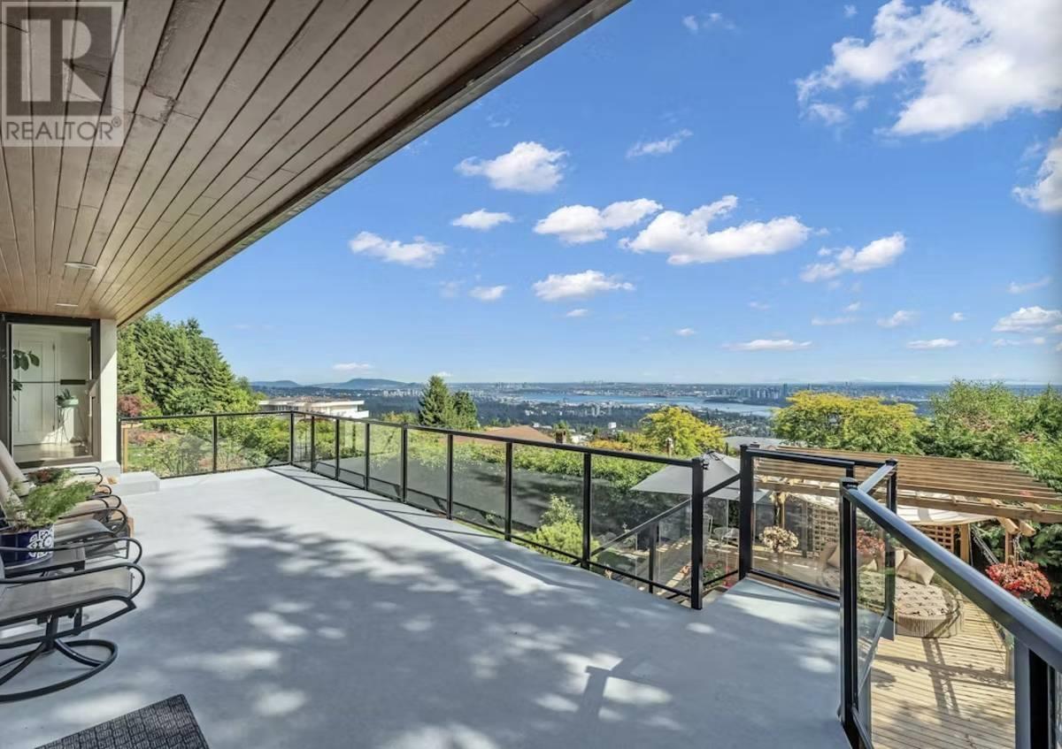 14xx Bramwell Road, West Vancouver, British Columbia  V7S 2N9 - Photo 4 - R2981496