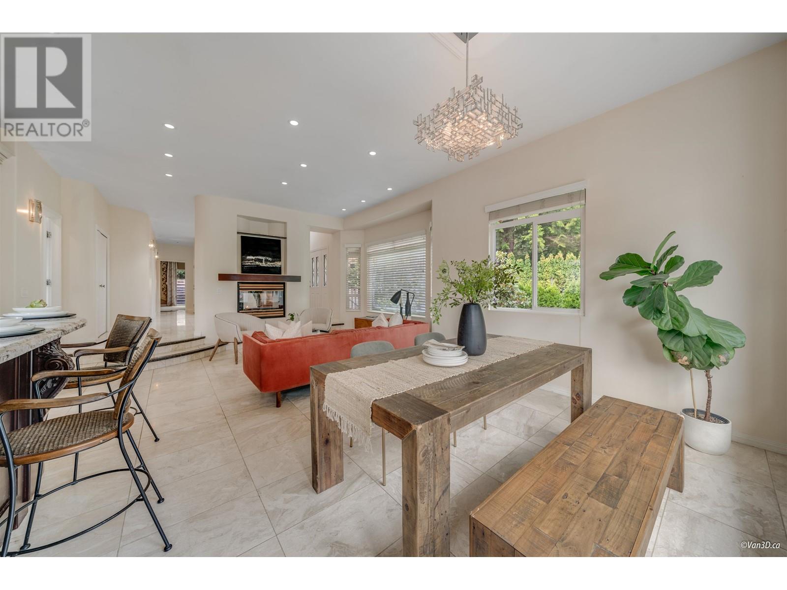 1165 Deep Cove Road, North Vancouver, British Columbia  V7G 1S4 - Photo 4 - R2981461