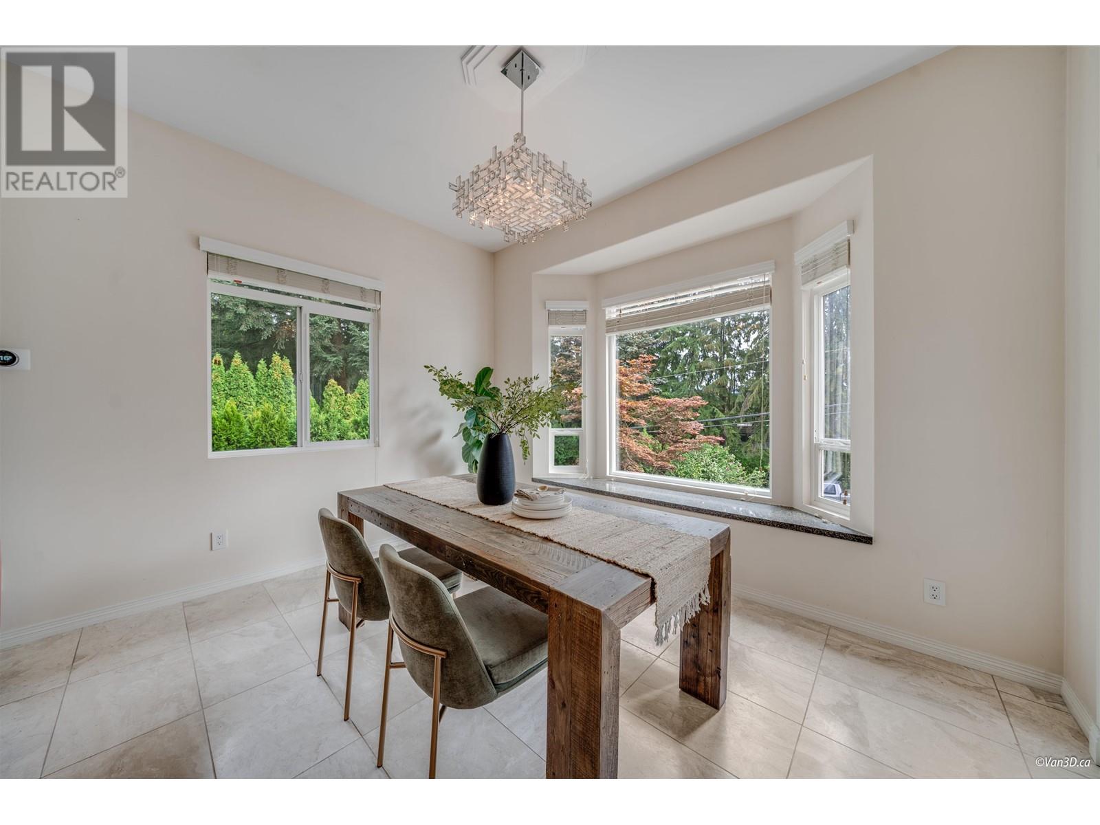 1165 Deep Cove Road, North Vancouver, British Columbia  V7G 1S4 - Photo 5 - R2981461