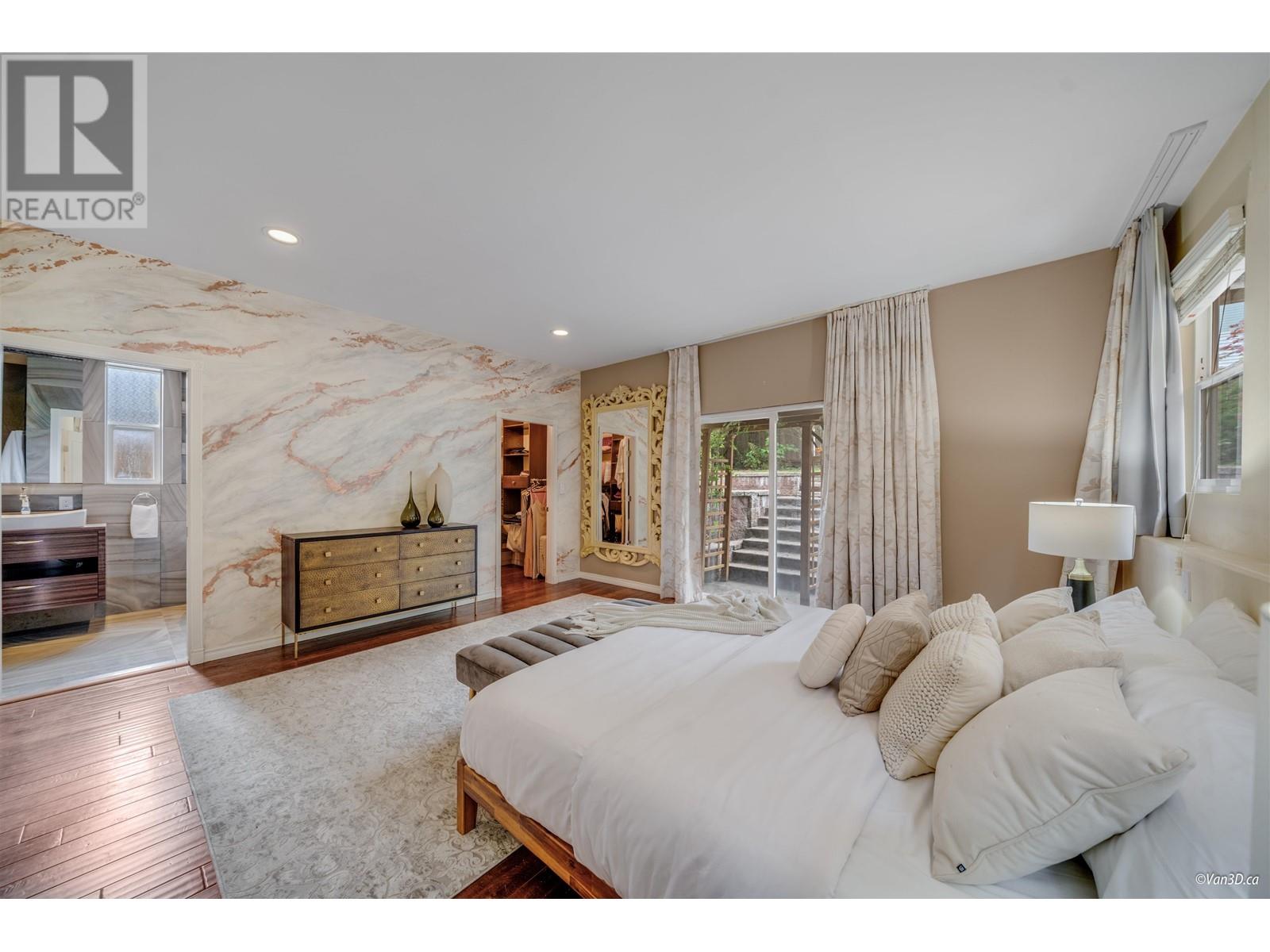 1165 Deep Cove Road, North Vancouver, British Columbia  V7G 1S4 - Photo 10 - R2981461