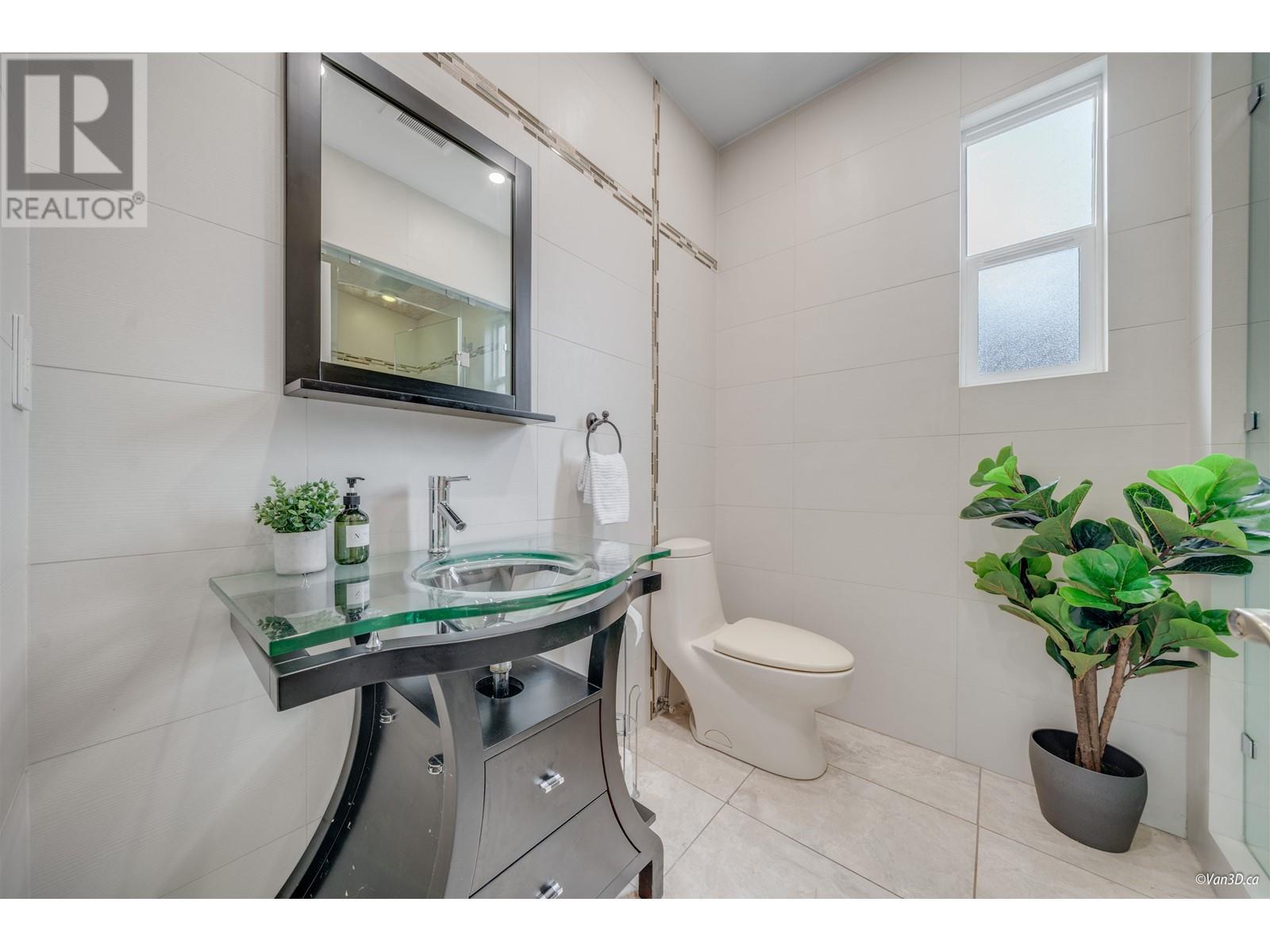1165 Deep Cove Road, North Vancouver, British Columbia  V7G 1S4 - Photo 14 - R2981461