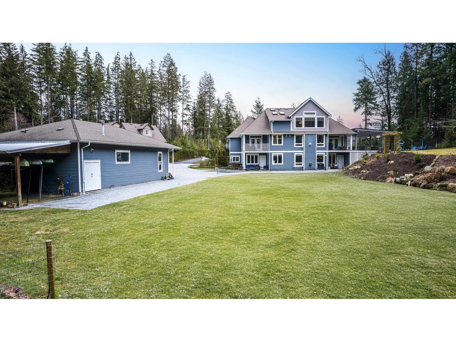 12595 Powell Street, Mission, British Columbia  V4S 1C1 - Photo 10 - R2981520