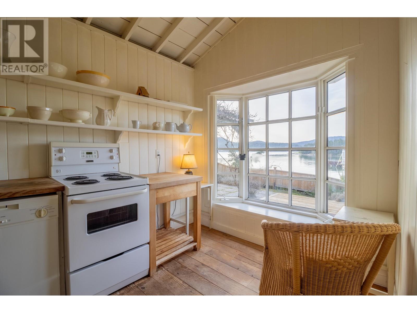 90 Gulf Drive, Galiano Island, British Columbia  V0N 1P0 - Photo 17 - R2981056