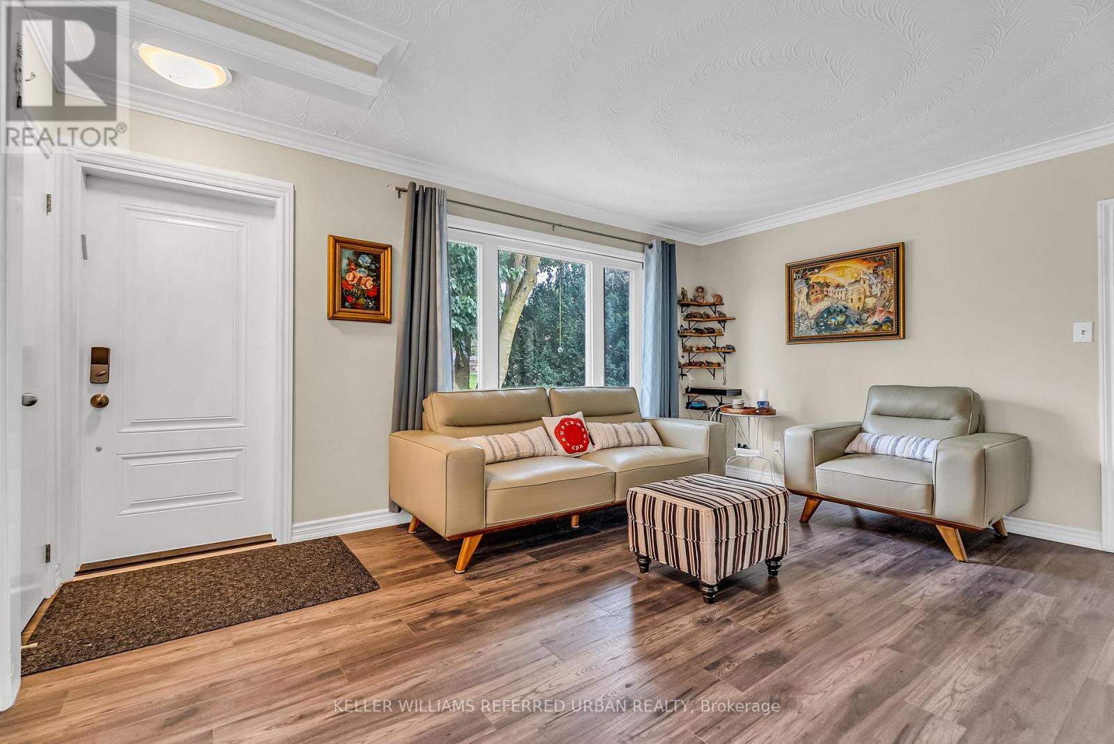 Property at 86 MORGAN AVENUE image 5