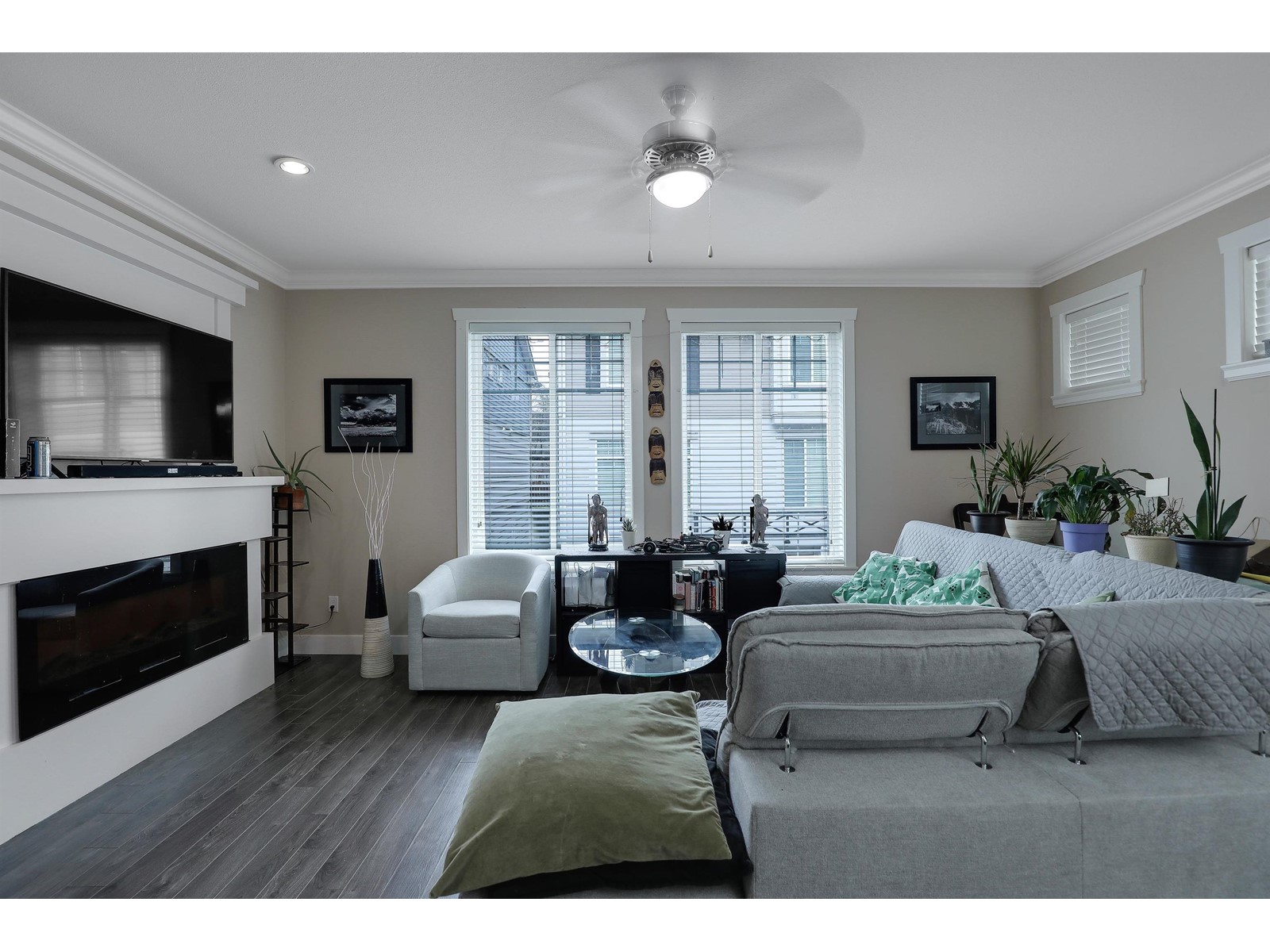 Property at 87 15399 GUILDFORD DRIVE image 3