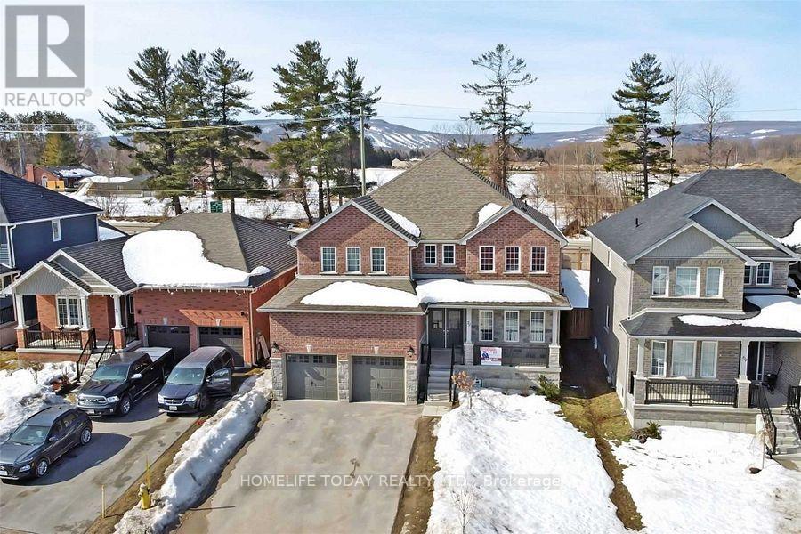 Property at 71 LOCKERBIE CRESCENT image 1