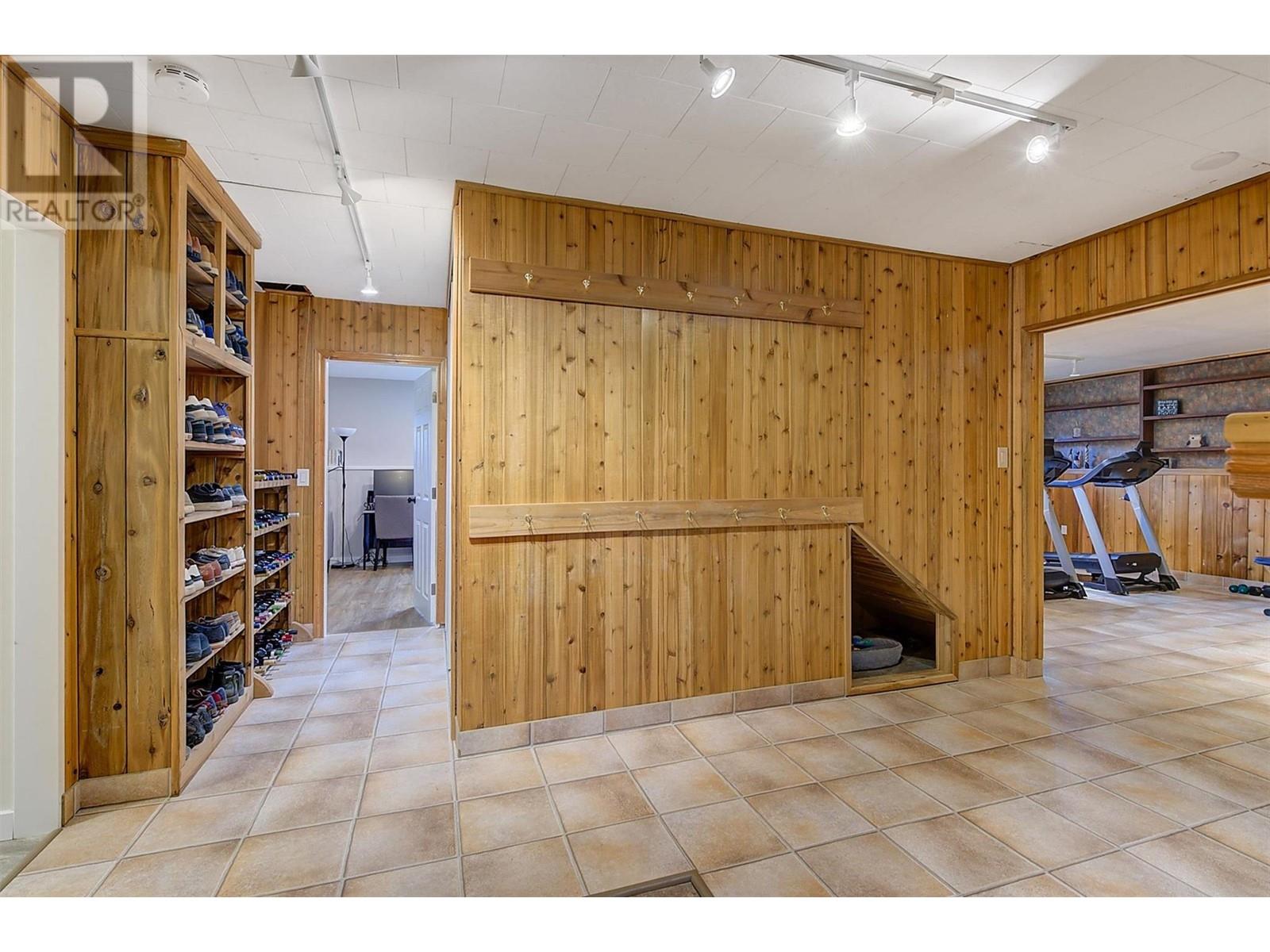 Property at 1506 Johnson Street image 5