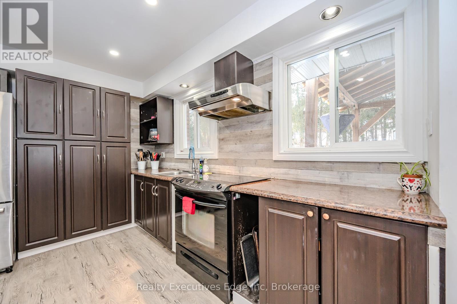 66 Rosewood Avenue, Guelph, Ontario  N1H 6A1 - Photo 32 - X12039182