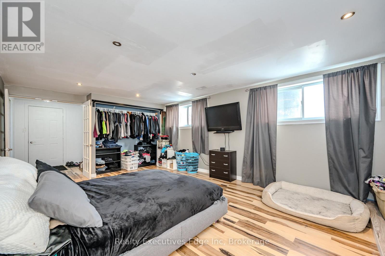 66 Rosewood Avenue, Guelph, Ontario  N1H 6A1 - Photo 39 - X12039182