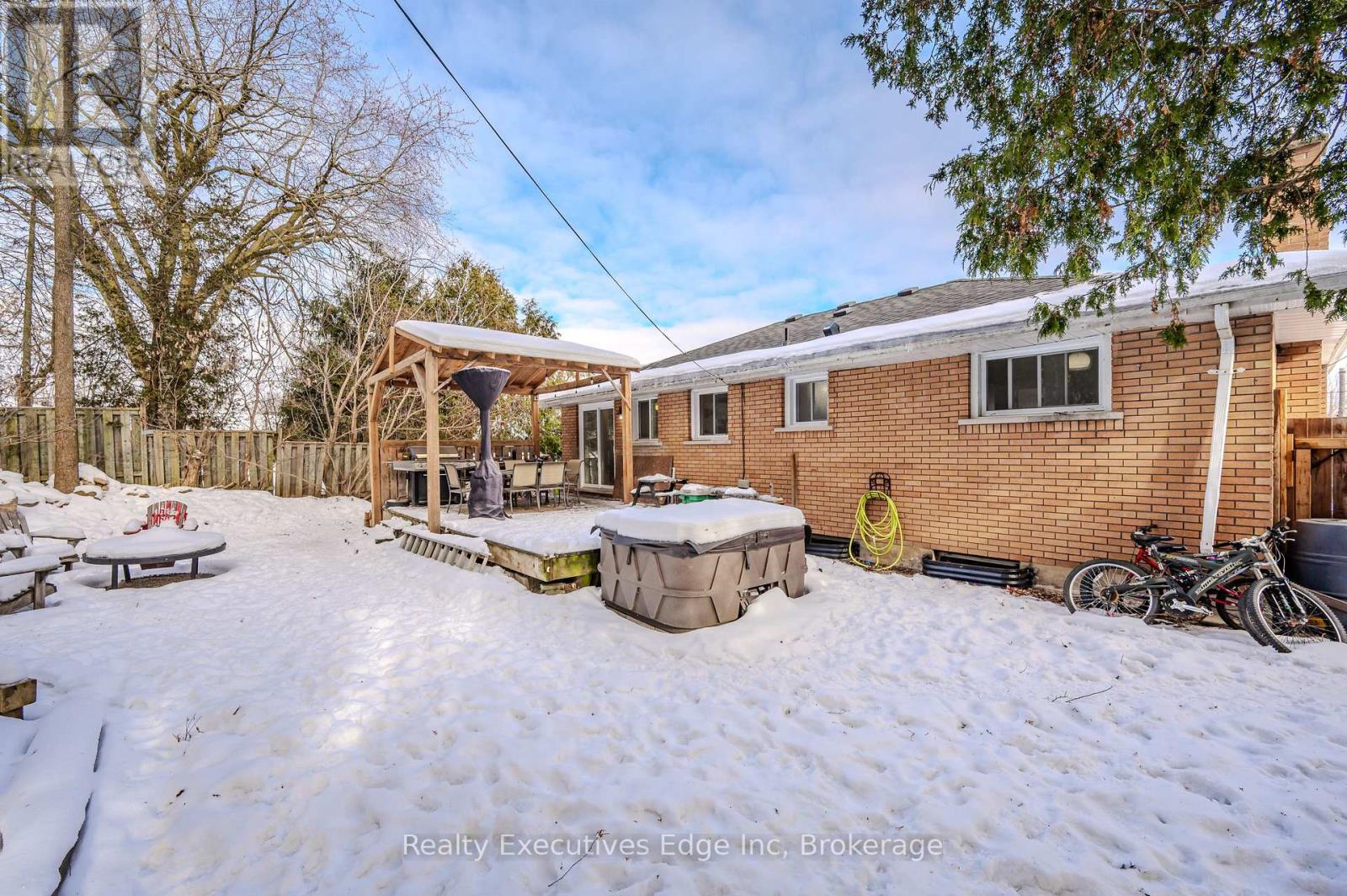 66 Rosewood Avenue, Guelph, Ontario  N1H 6A1 - Photo 43 - X12039182