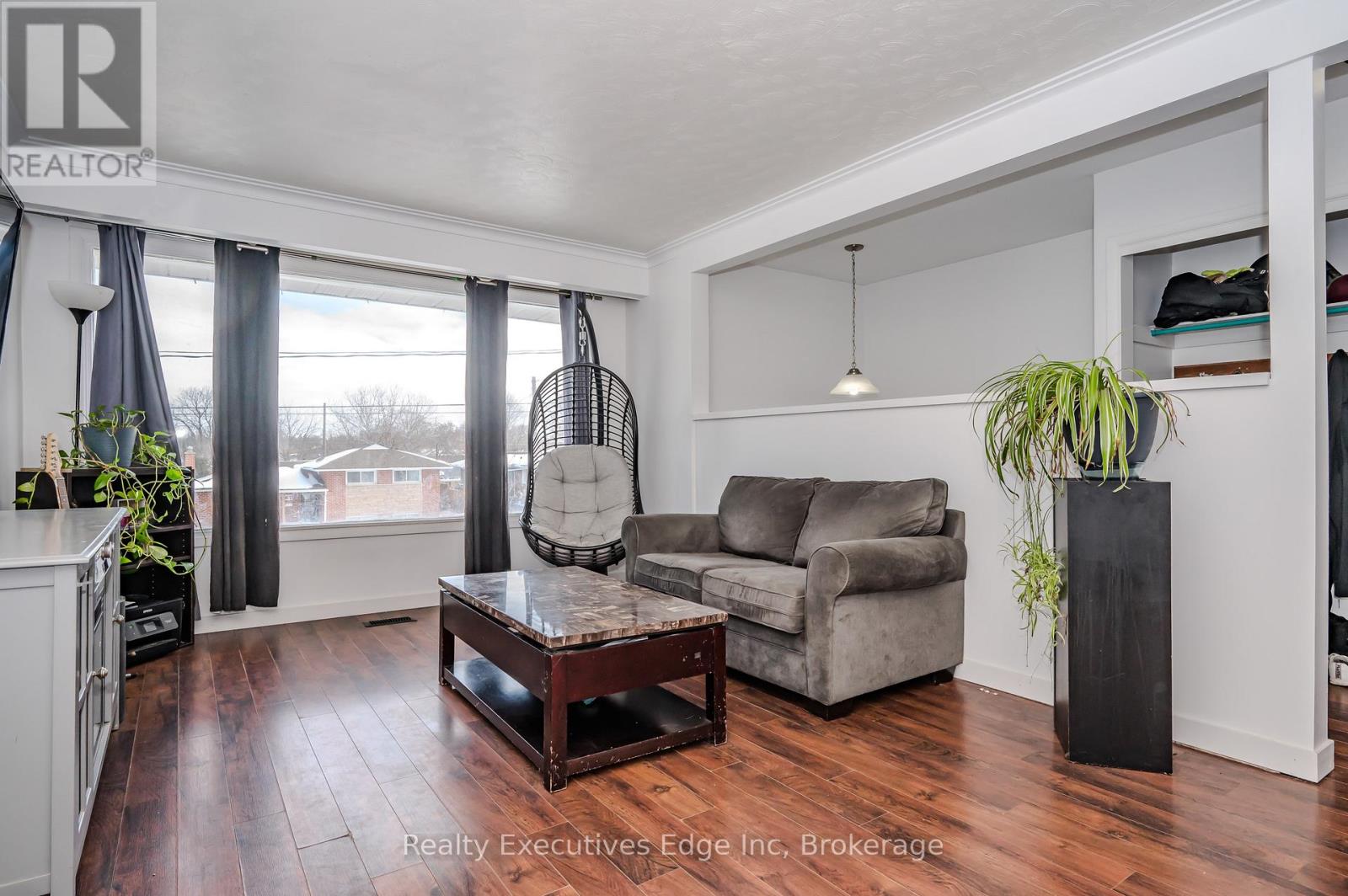 66 Rosewood Avenue, Guelph, Ontario  N1H 6A1 - Photo 5 - X12039182