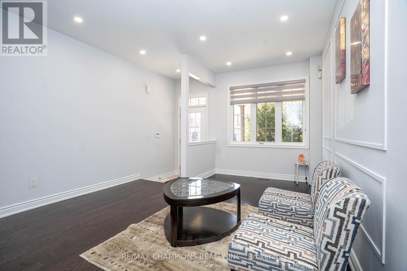 57 Sky Harbour Drive, Brampton, Ontario  L6Y 0V3 - Photo 8 - W12039109