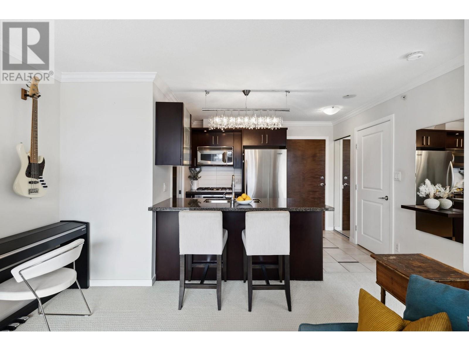 802 1650 W 7th Avenue, Vancouver, British Columbia  V6J 5N1 - Photo 11 - R2981043