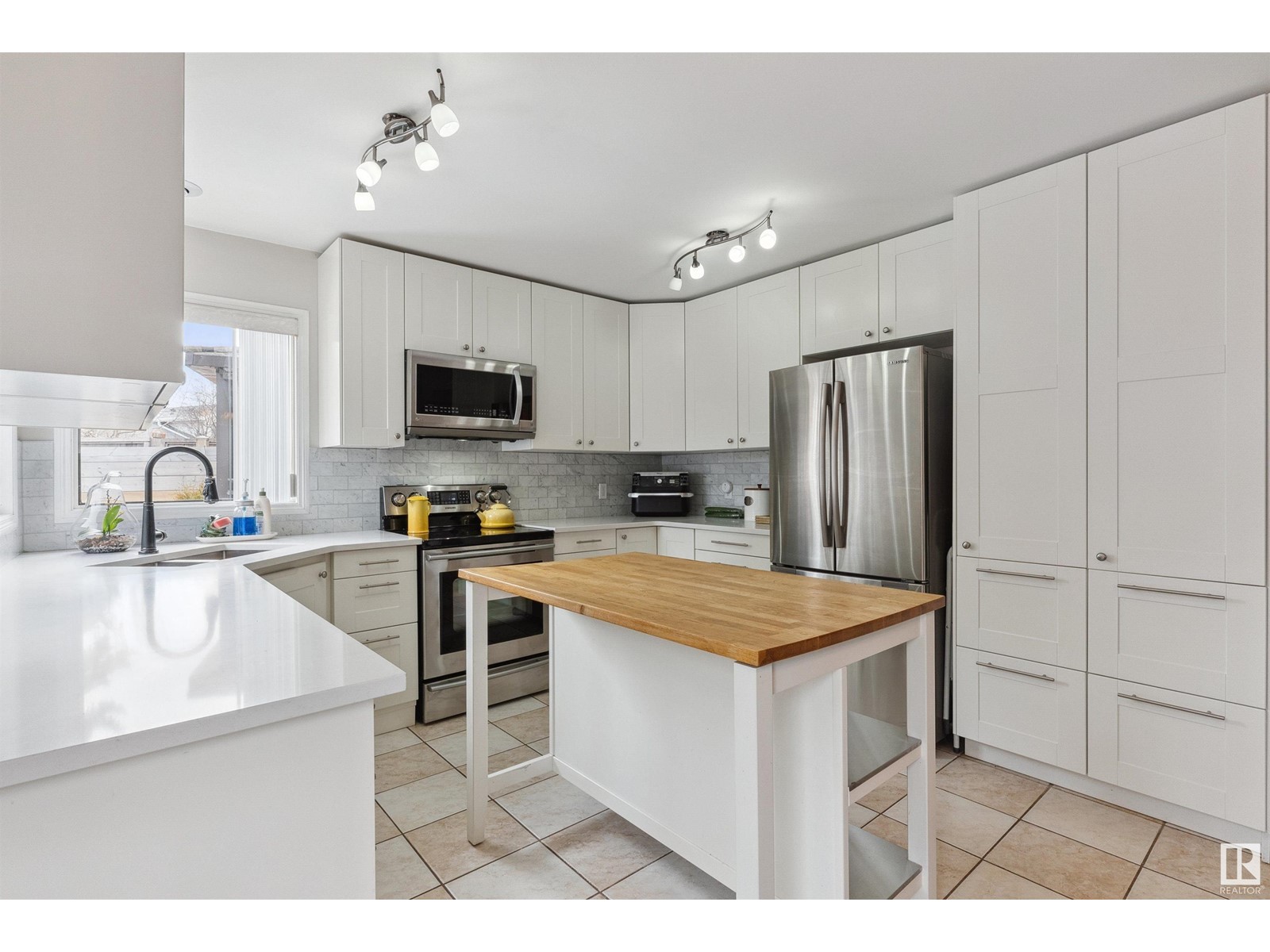 Property at 15515 67A ST NW image 5