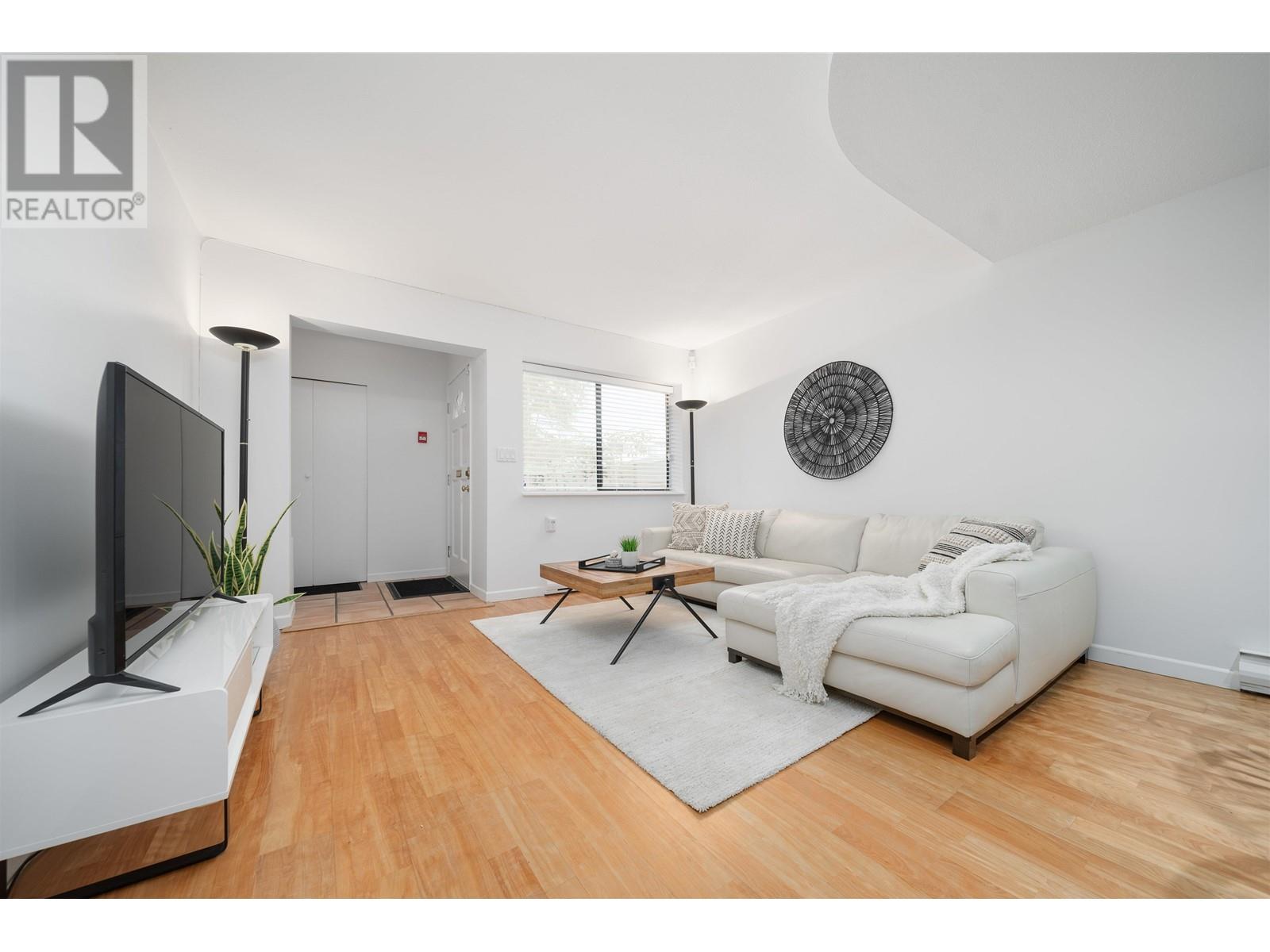3542 Point Grey Road, Vancouver, British Columbia  V6R 1A8 - Photo 13 - R2981508