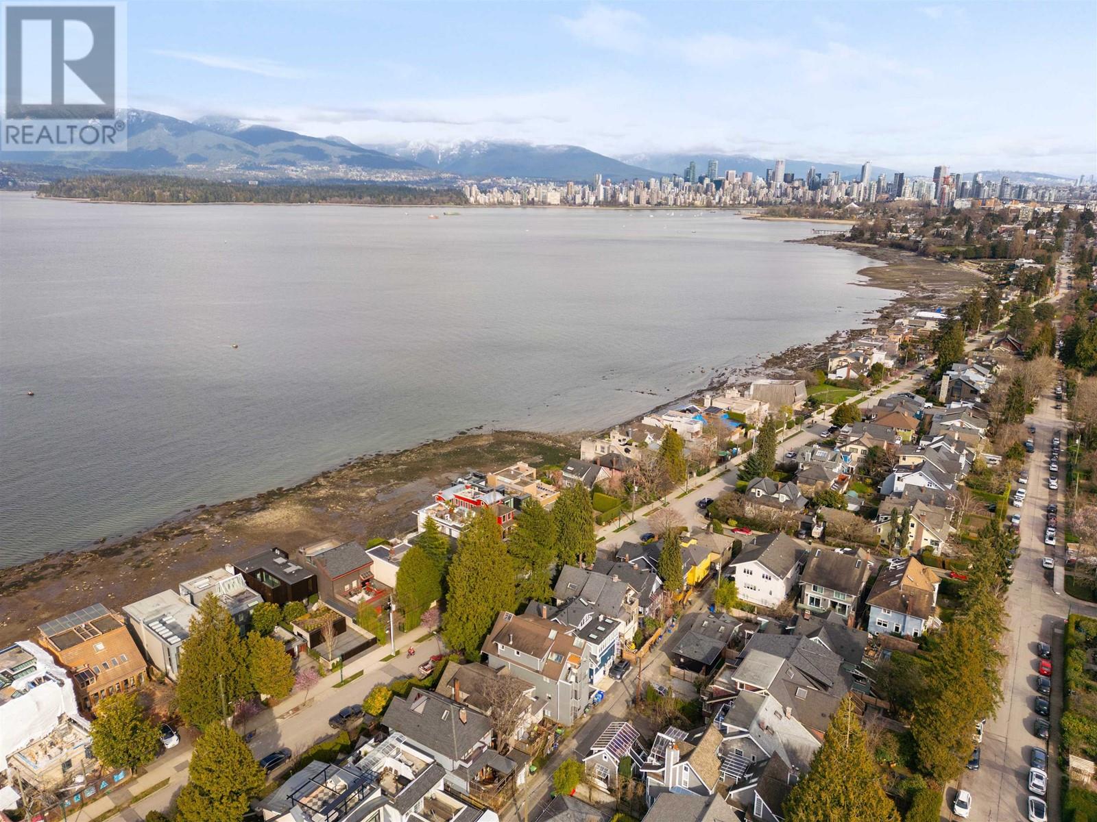 3542 Point Grey Road, Vancouver, British Columbia  V6R 1A8 - Photo 17 - R2981508