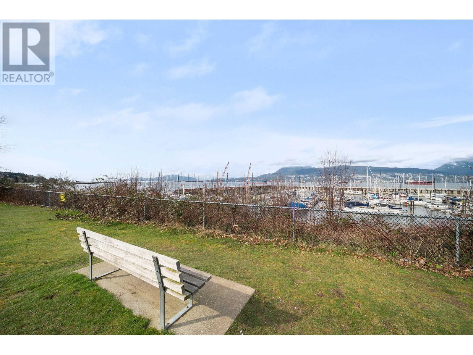 3542 Point Grey Road, Vancouver, British Columbia  V6R 1A8 - Photo 9 - R2981508