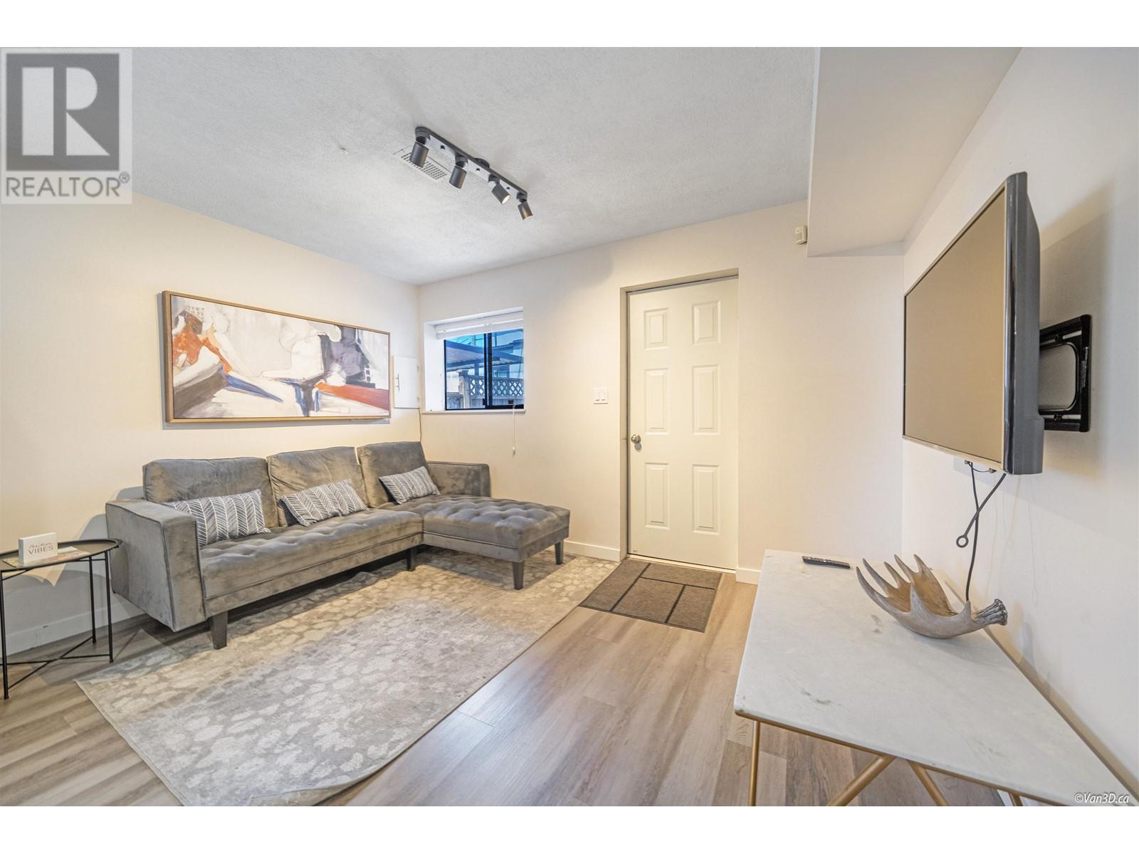 2131 Fraserview Drive, Vancouver, British Columbia  V5P 2N2 - Photo 36 - R2981511