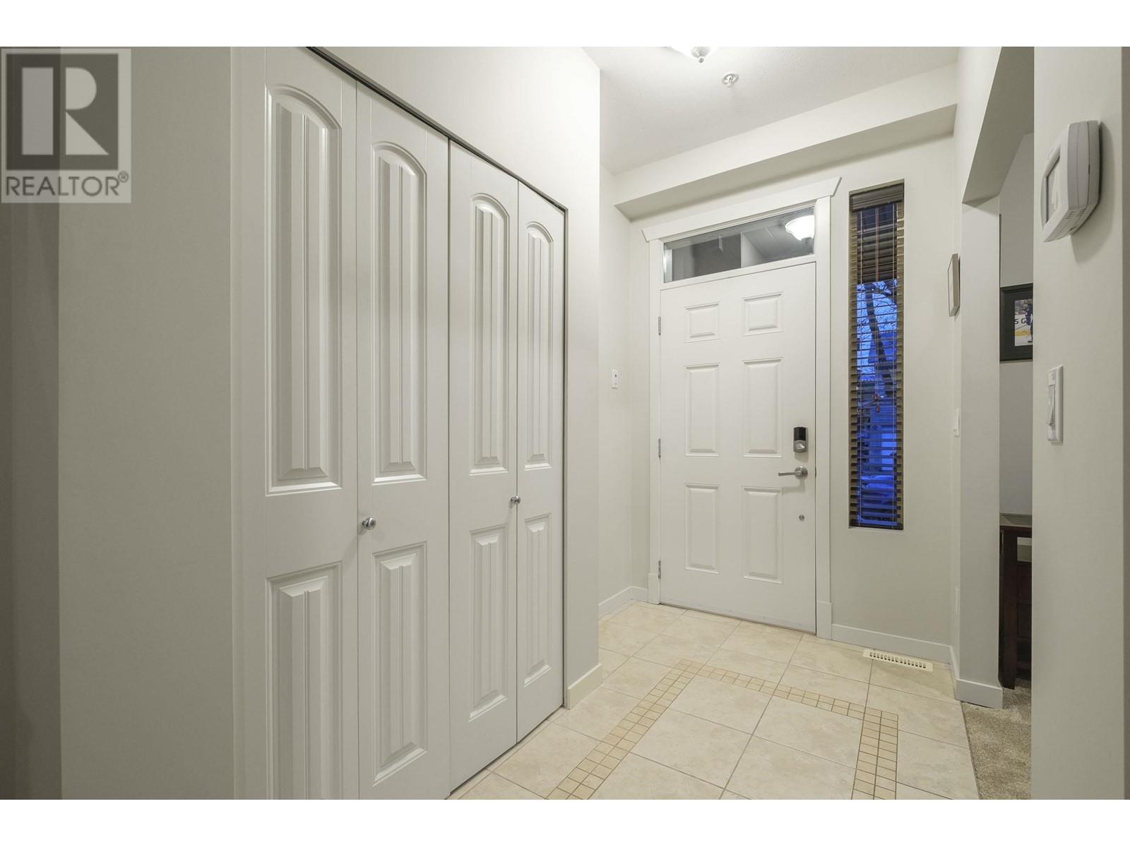 Property at 24883 106B AVENUE image 3