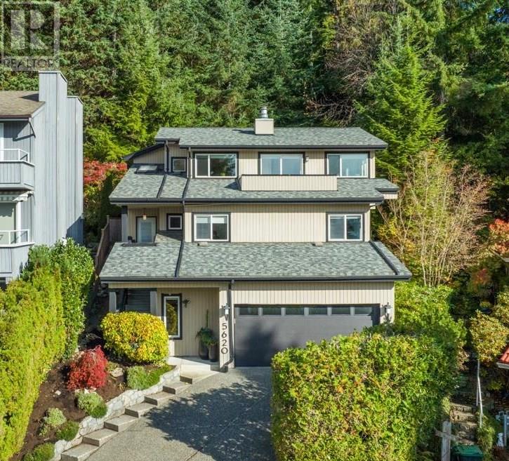 5620 Eagle Court, North Vancouver, British Columbia  V7R 4T9 - Photo 1 - R2981548