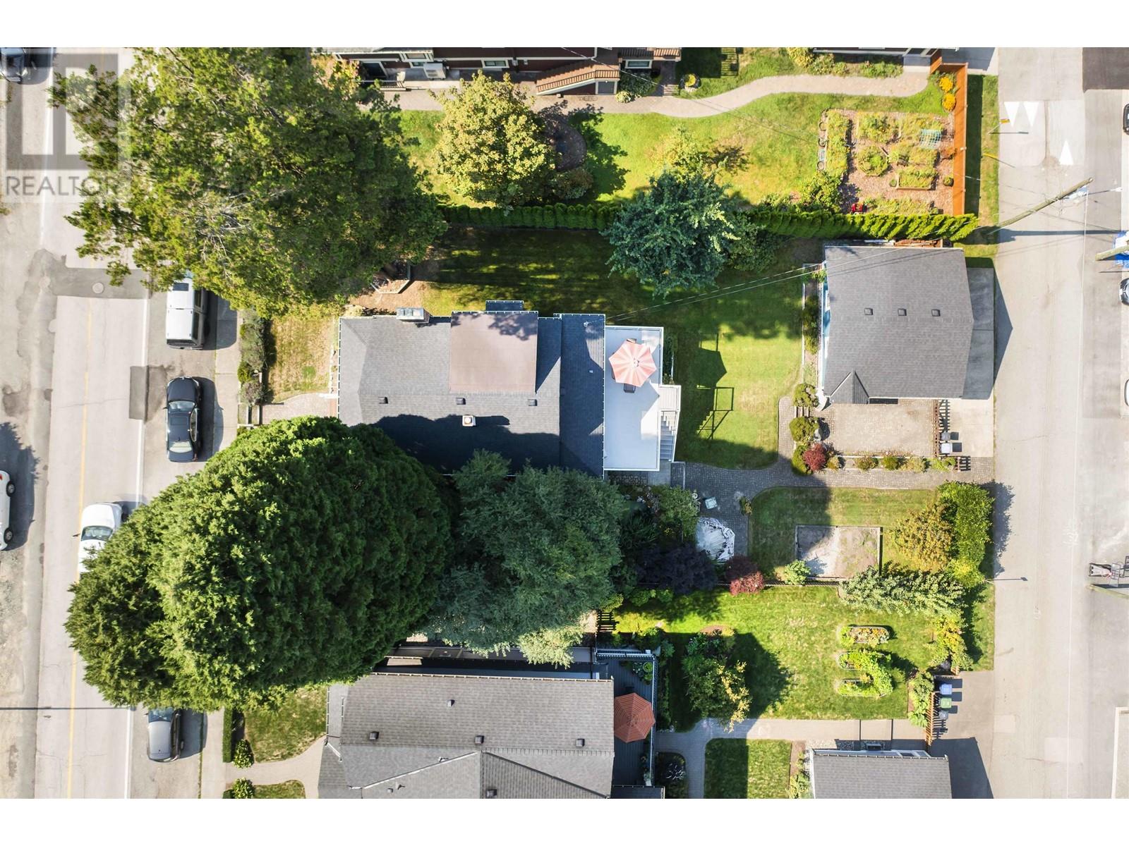 2714 Henry Street, Port Moody, British Columbia  V3H 2J9 - Photo 33 - R2981550