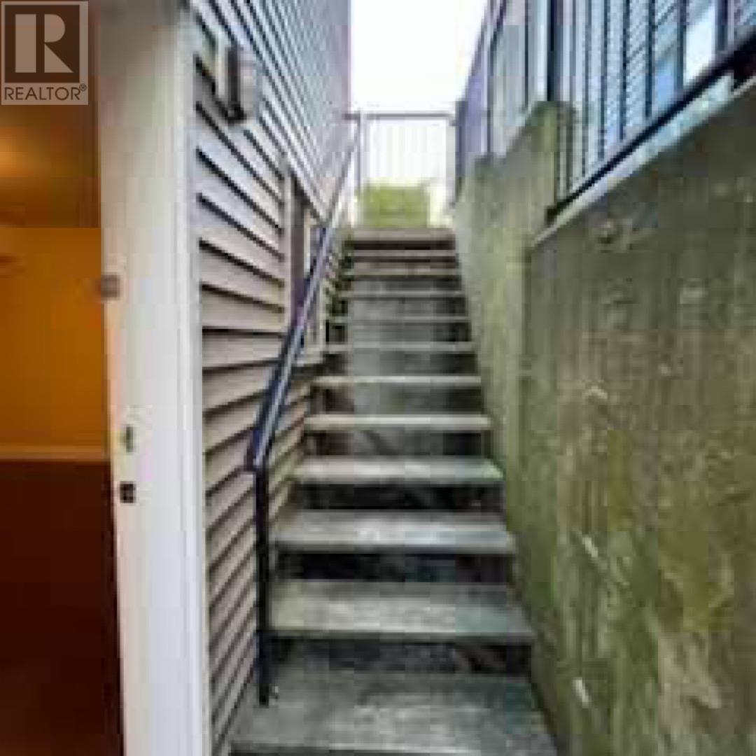 Basement 3377 Millard Avenue, Coquitlam, British Columbia  V3E 3H1 - Photo 4 - R2981528