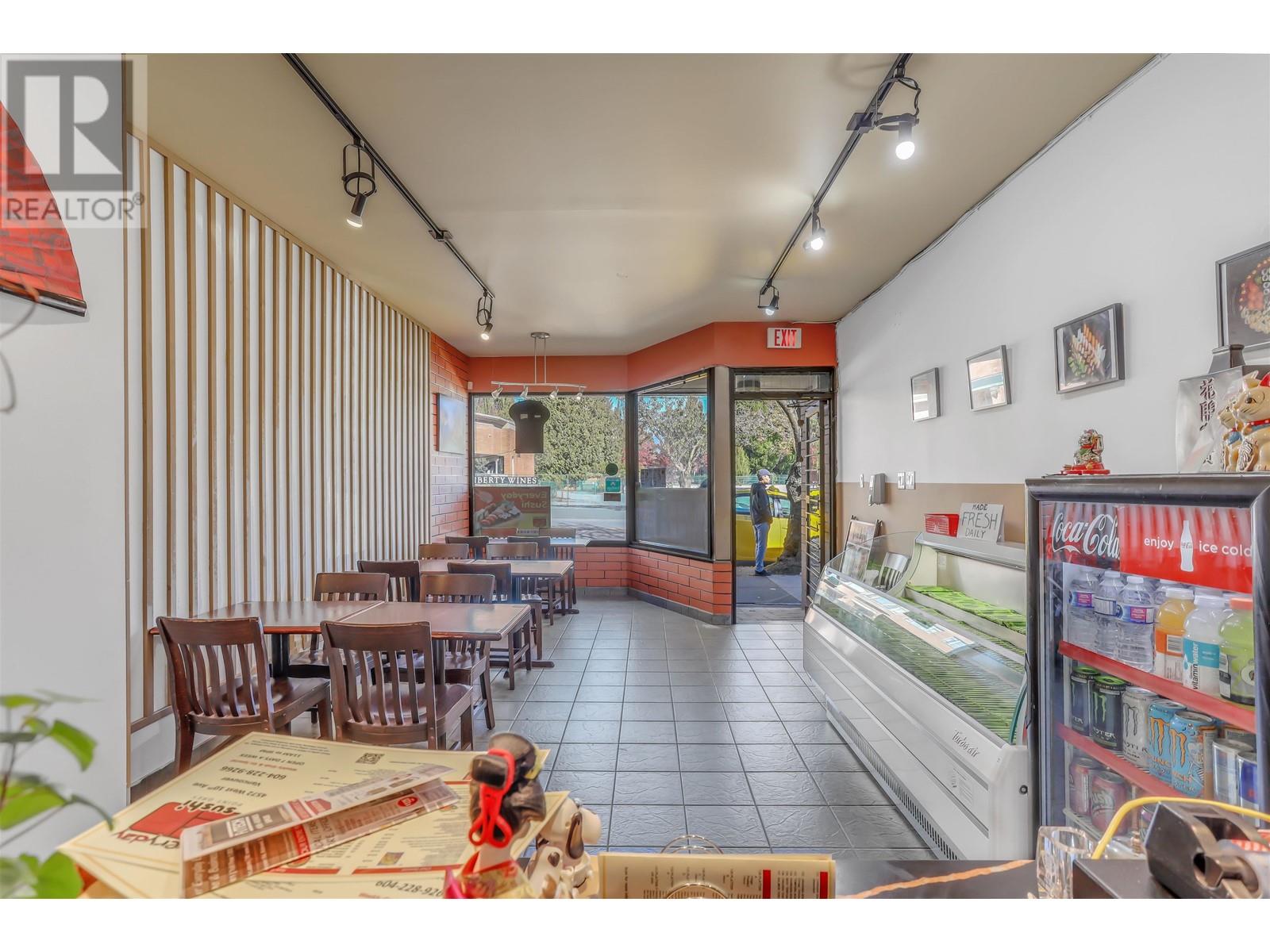 4572 W 10th Avenue, Vancouver, British Columbia  V6R 2J1 - Photo 13 - C8067800