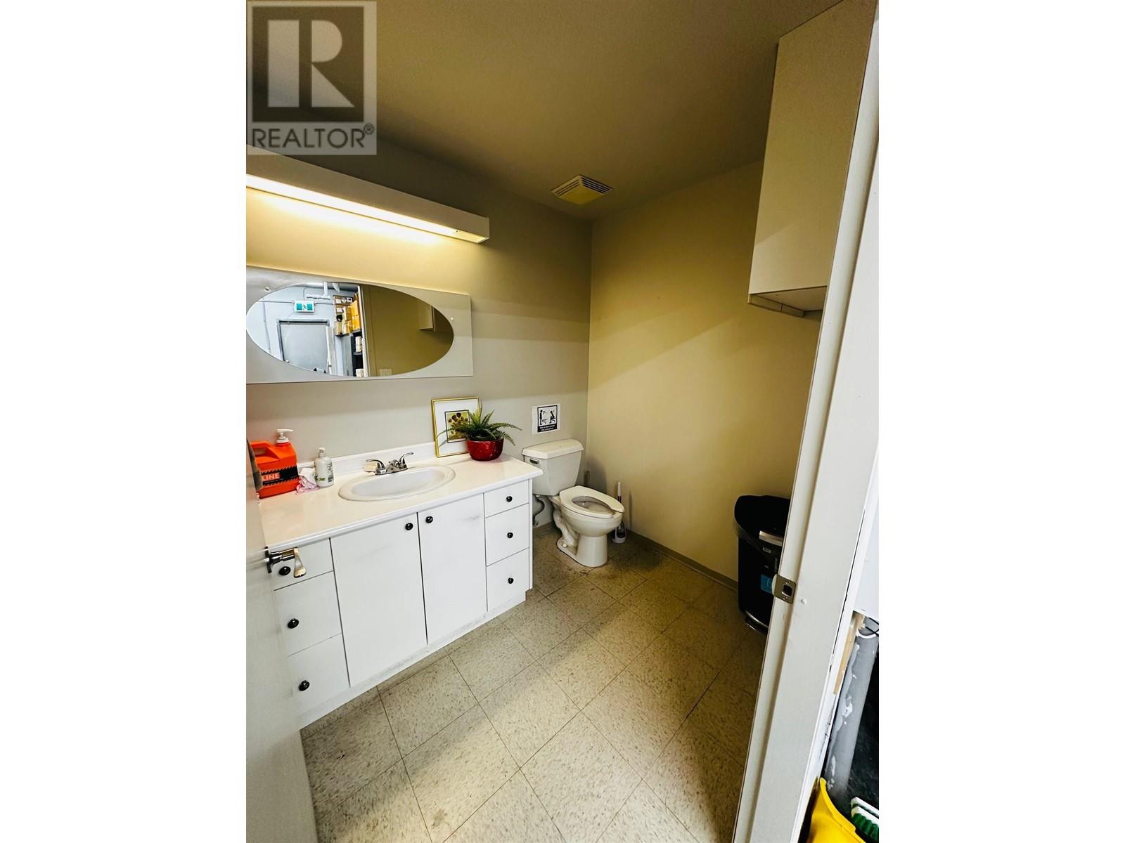 114 & 115 418 E Kent Avenue South, Vancouver, British Columbia  V5X 2X7 - Photo 6 - C8067807