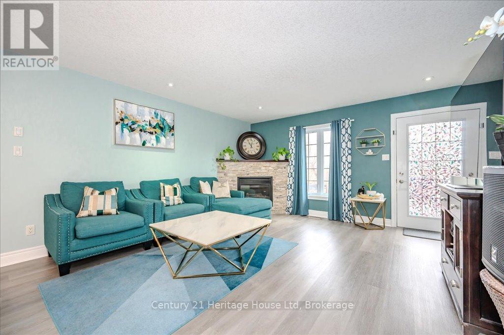 71 Davis Street, Guelph, Ontario  N1E 0G3 - Photo 10 - X12039223