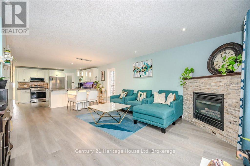 71 Davis Street, Guelph, Ontario  N1E 0G3 - Photo 11 - X12039223