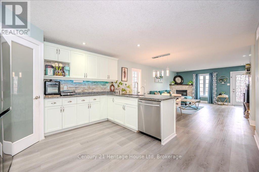 71 Davis Street, Guelph, Ontario  N1E 0G3 - Photo 14 - X12039223