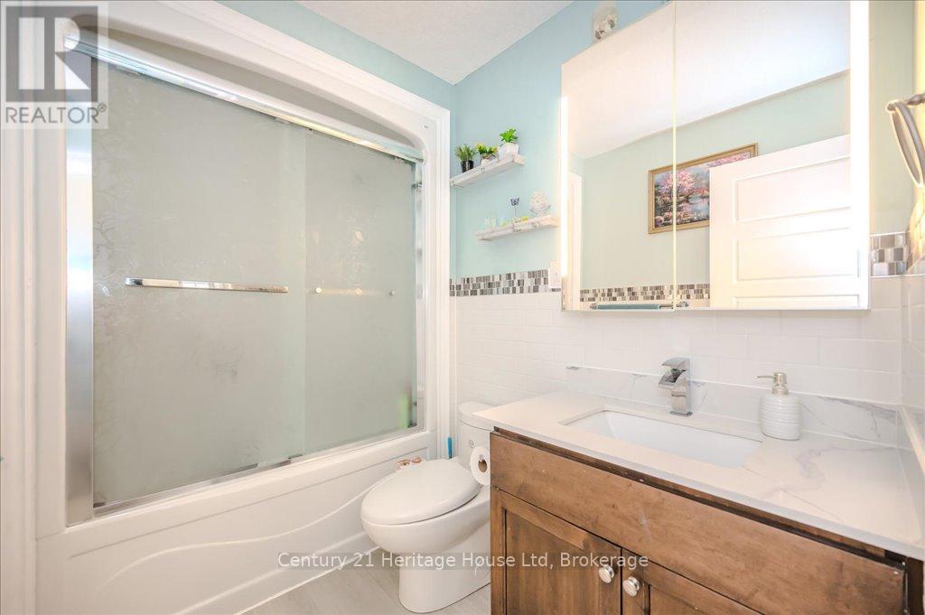 71 Davis Street, Guelph, Ontario  N1E 0G3 - Photo 23 - X12039223