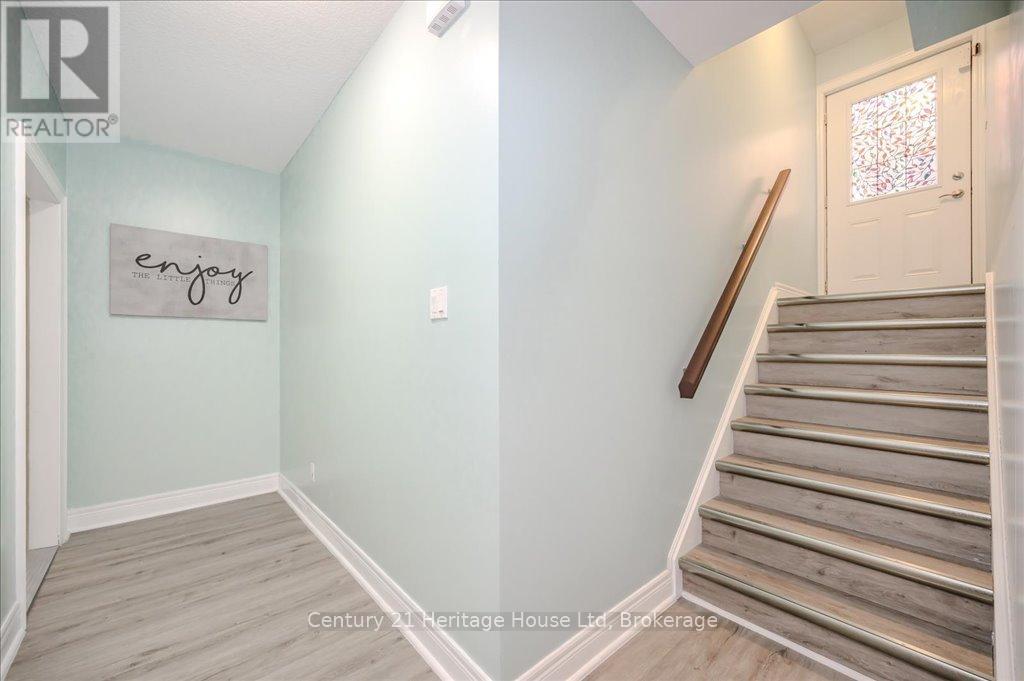 71 Davis Street, Guelph, Ontario  N1E 0G3 - Photo 29 - X12039223