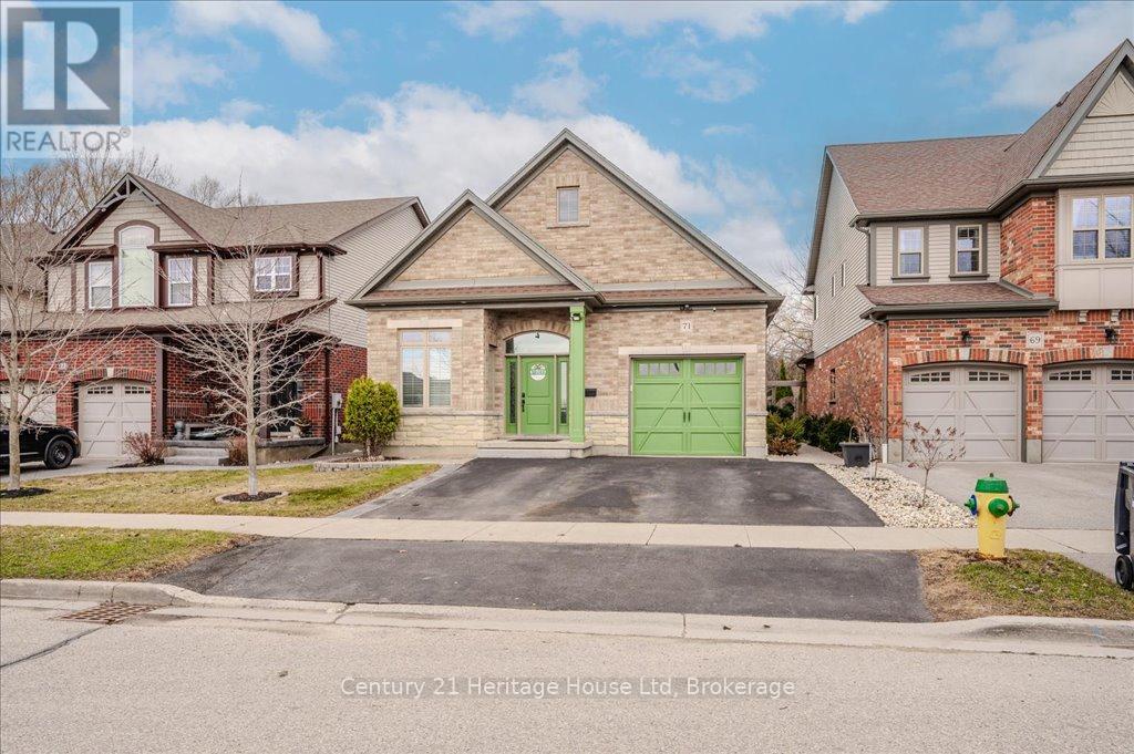Property at 71 DAVIS STREET image 3