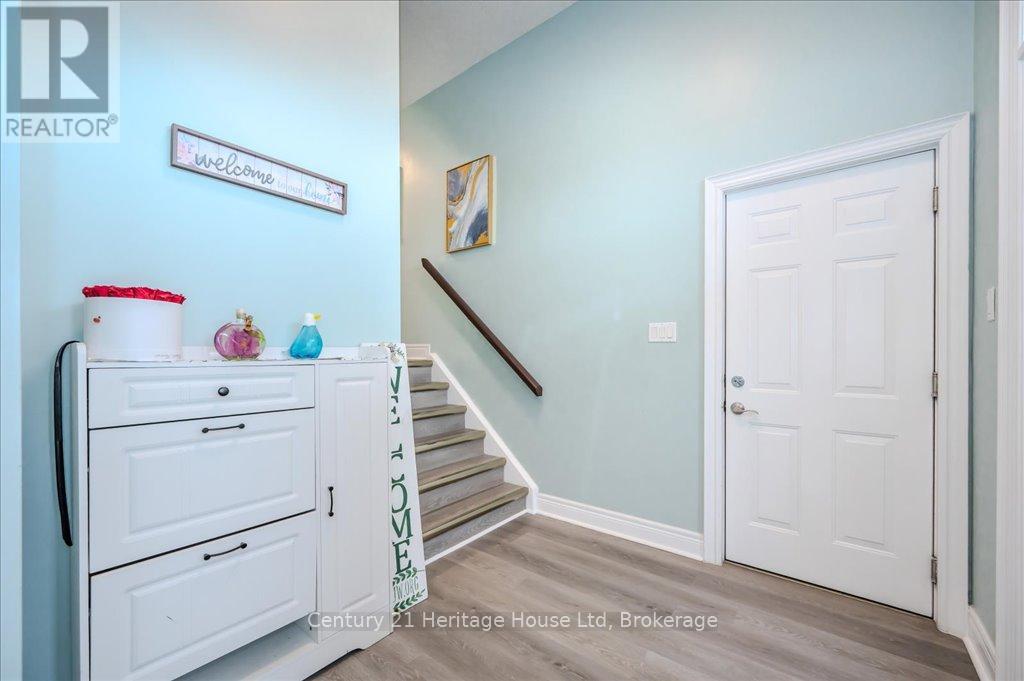 71 Davis Street, Guelph, Ontario  N1E 0G3 - Photo 7 - X12039223