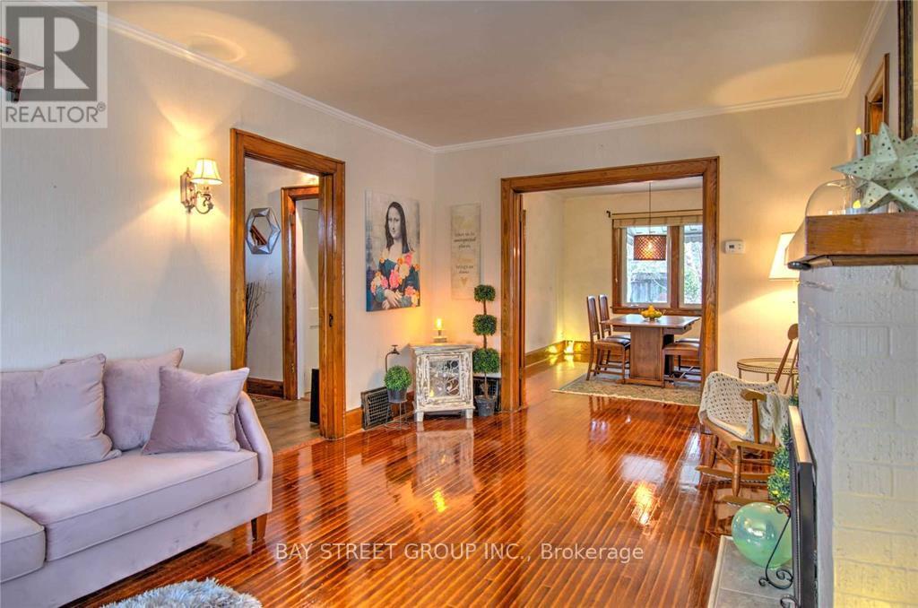 Property at 109 RITSON ROAD N image 5