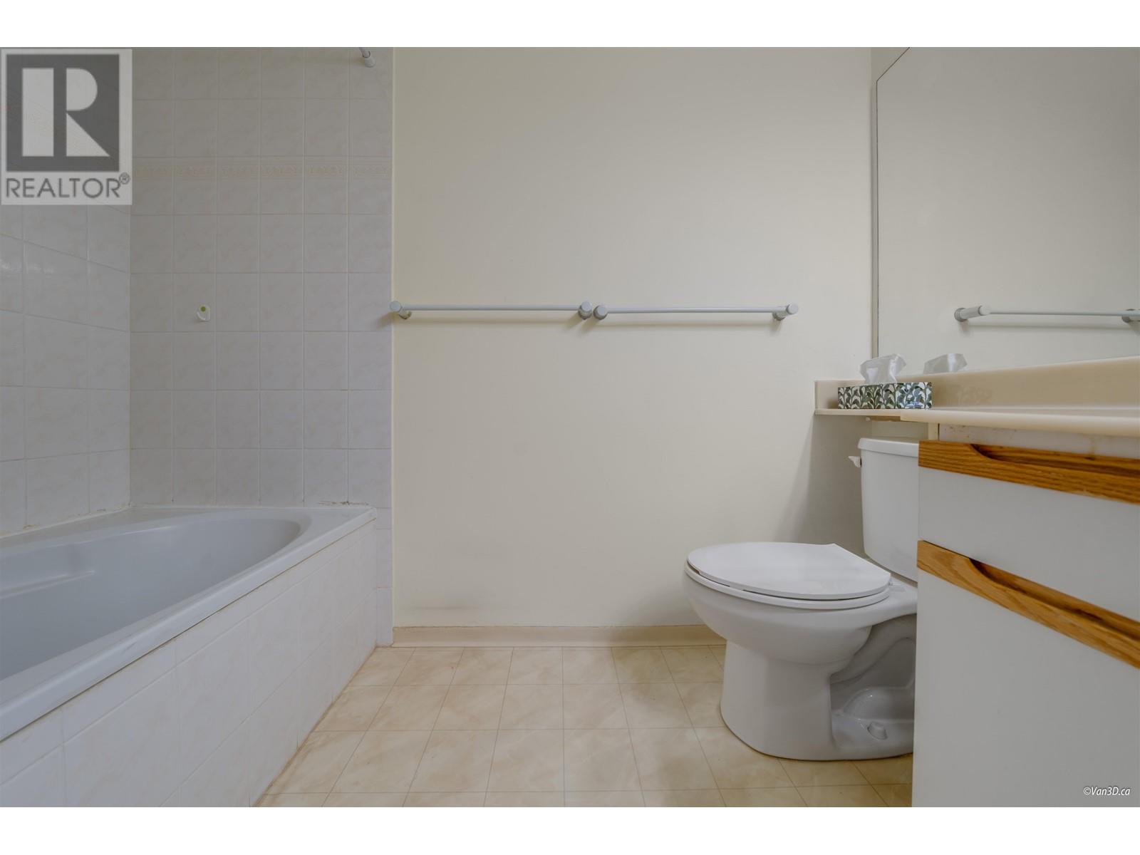 209 6860 Rumble Street, Burnaby, British Columbia  V5E 1A8 - Photo 5 - R2981100