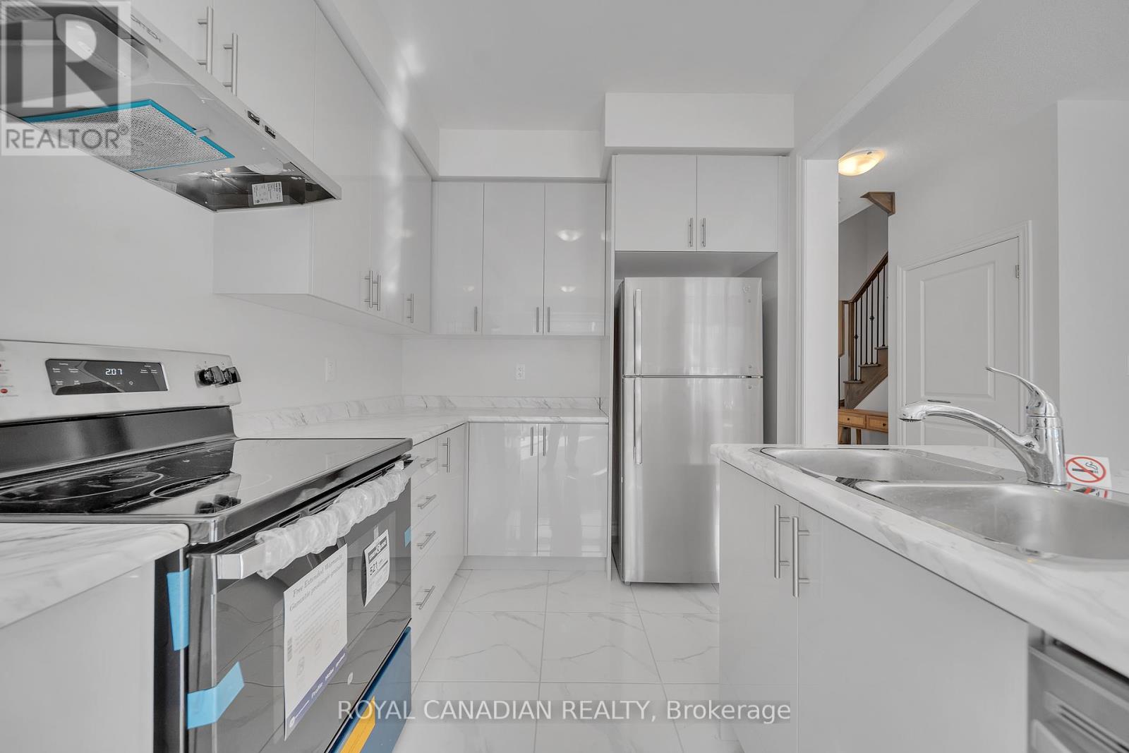 21 Tamworth Terrace, Barrie, Ontario  L9S 2Z8 - Photo 24 - S12039015
