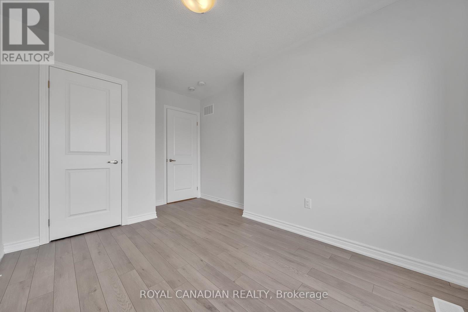 21 Tamworth Terrace, Barrie, Ontario  L9S 2Z8 - Photo 31 - S12039015