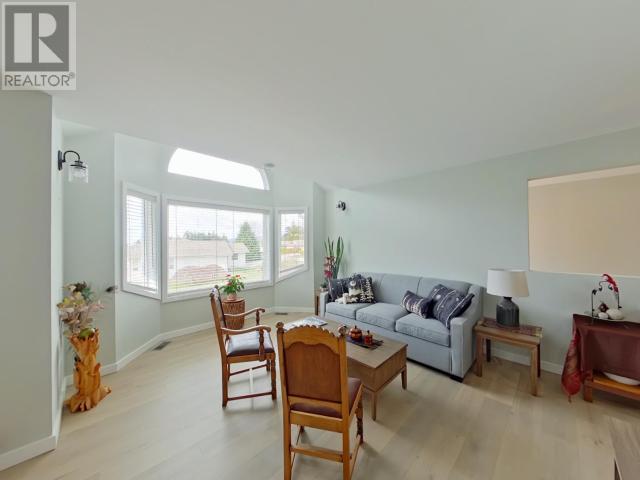 Property at 4010 SATURNA AVE image 3