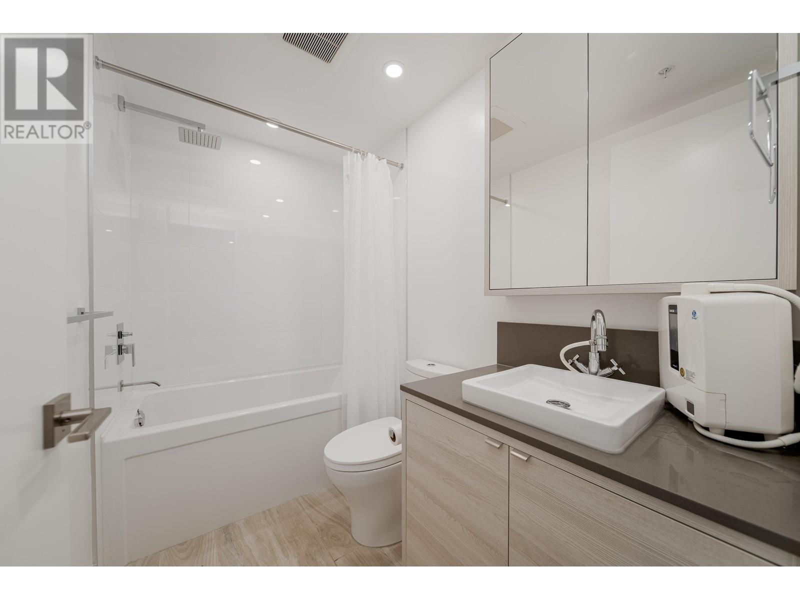 606 4488 Juneau Street, Burnaby, British Columbia  V5C 0M4 - Photo 17 - R2956342
