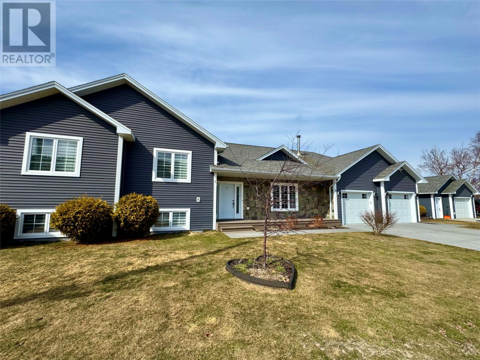 Property at 4 South Brook Drive image 2