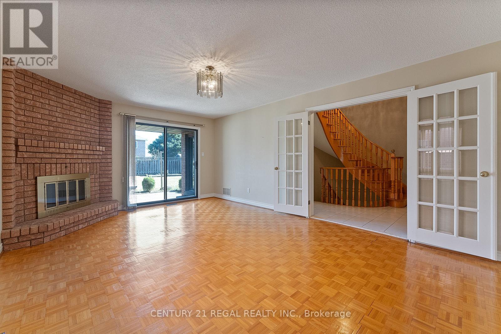 137 Fifth Avenue, Vaughan (East Woodbridge), Ontario  L4L 6Z3 - Photo 12 - N12039231