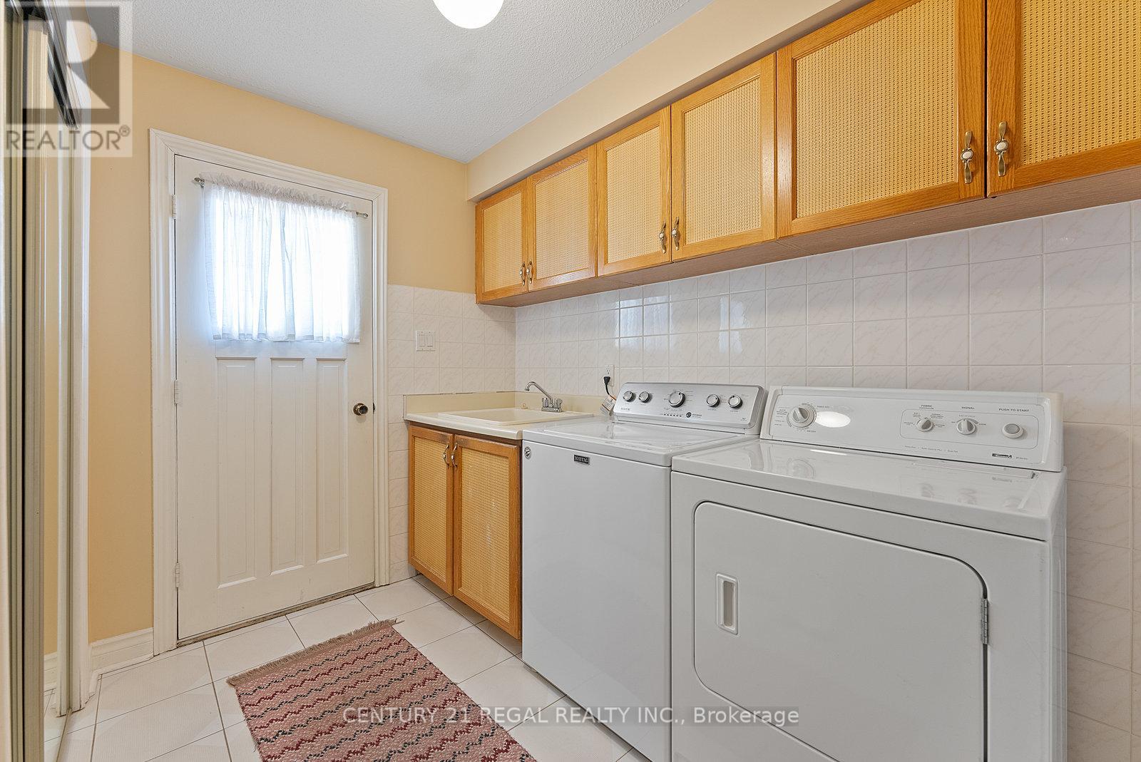 137 Fifth Avenue, Vaughan (East Woodbridge), Ontario  L4L 6Z3 - Photo 19 - N12039231
