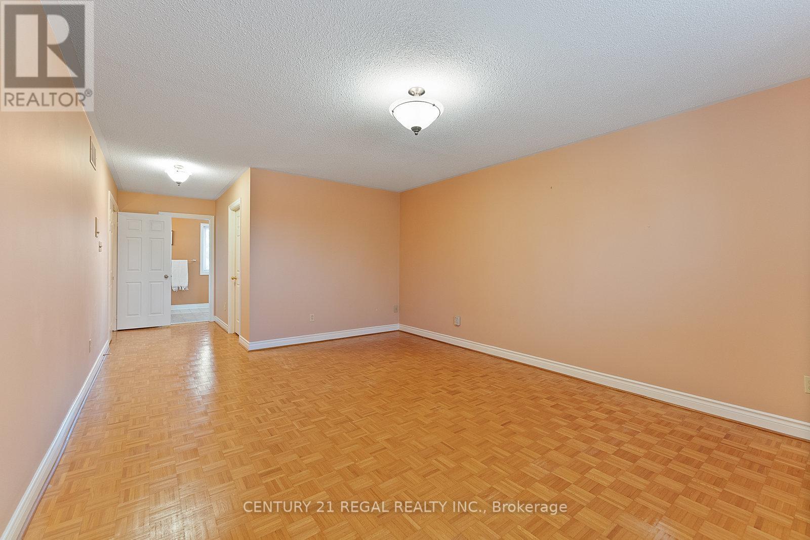137 Fifth Avenue, Vaughan (East Woodbridge), Ontario  L4L 6Z3 - Photo 24 - N12039231