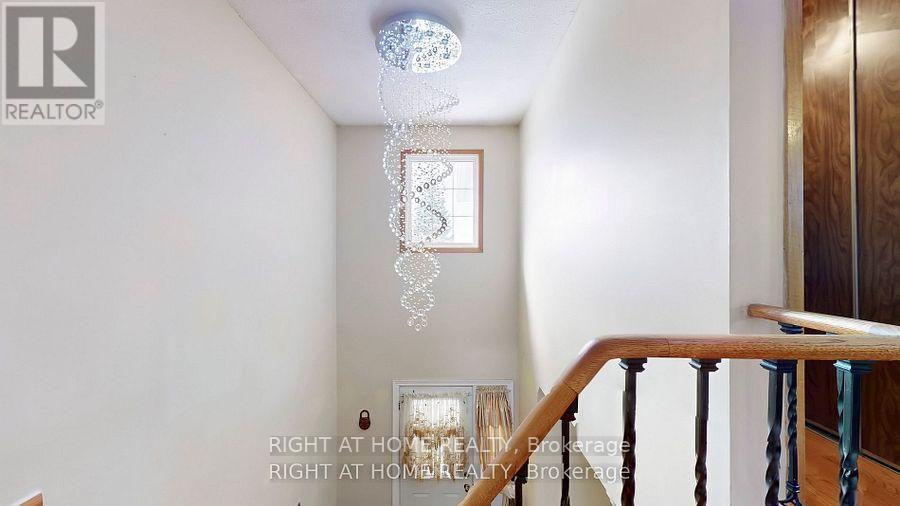 15 Cog Hill Drive, Vaughan, Ontario  L4K 1M6 - Photo 23 - N12039241