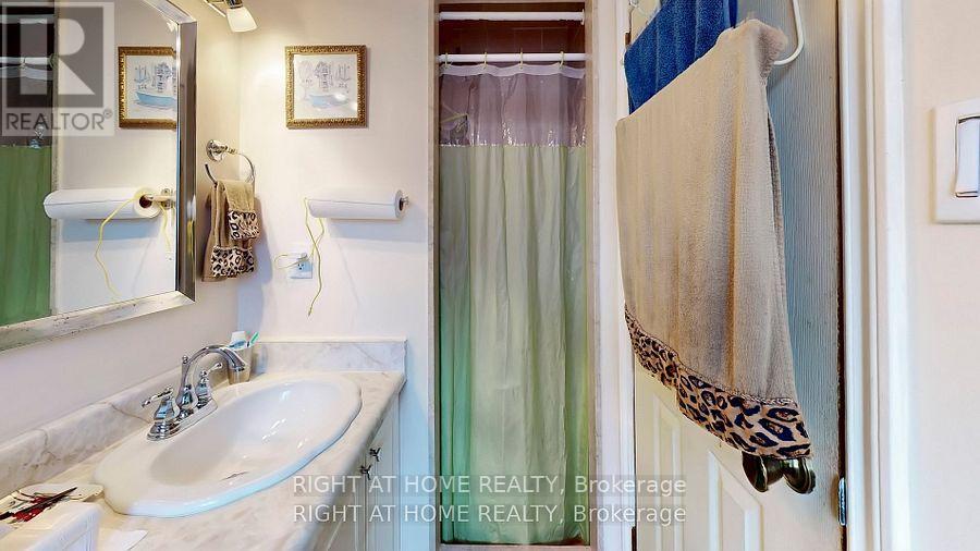 15 Cog Hill Drive, Vaughan, Ontario  L4K 1M6 - Photo 28 - N12039241