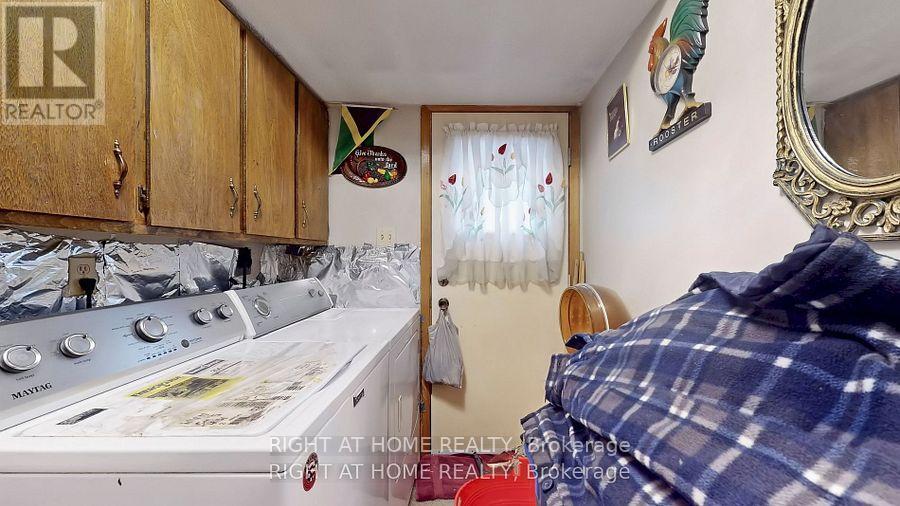 15 Cog Hill Drive, Vaughan, Ontario  L4K 1M6 - Photo 35 - N12039241