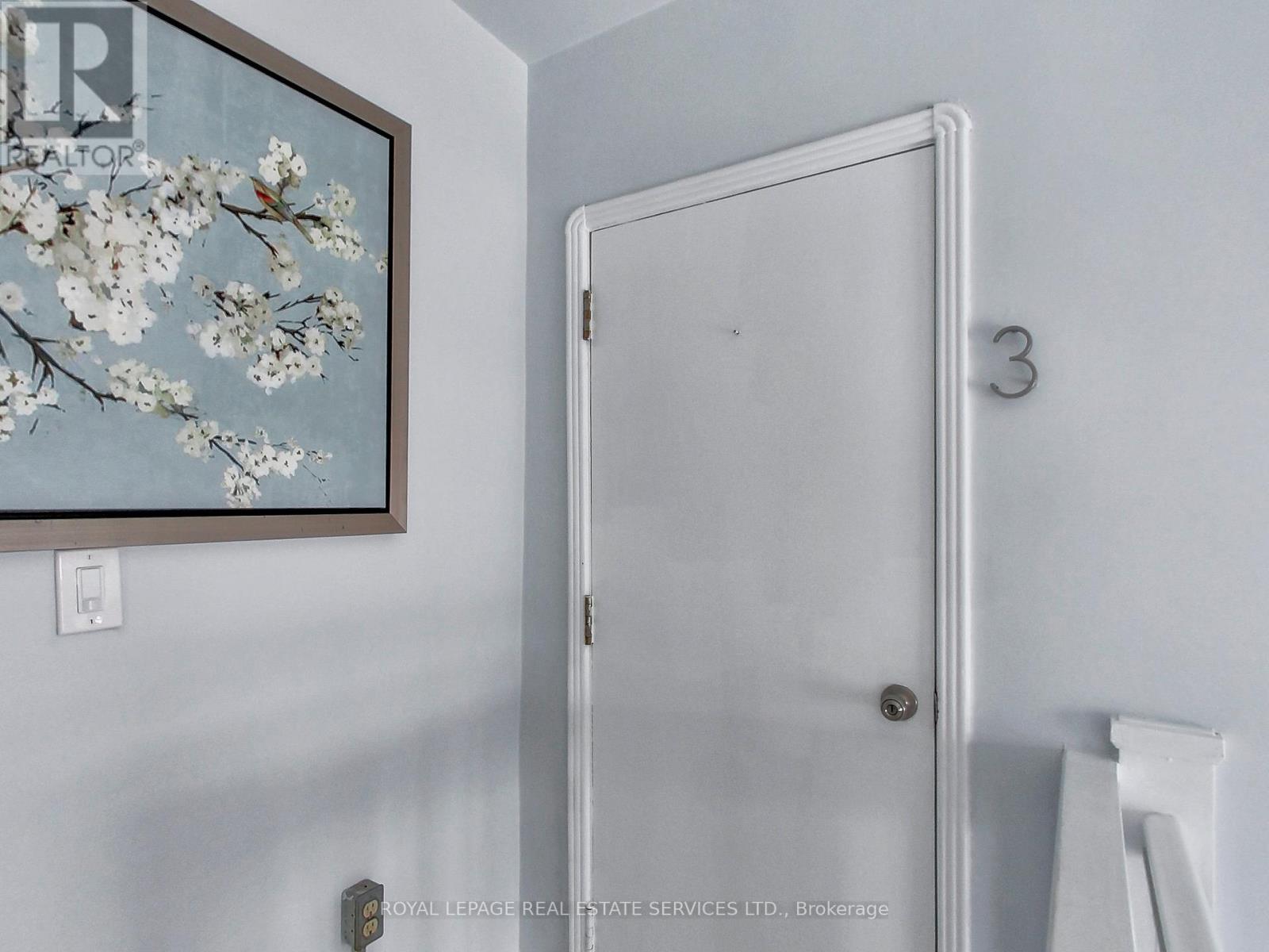 197 Royal York Road, Toronto (Mimico), Ontario  M8V 2V5 - Photo 14 - W12039227