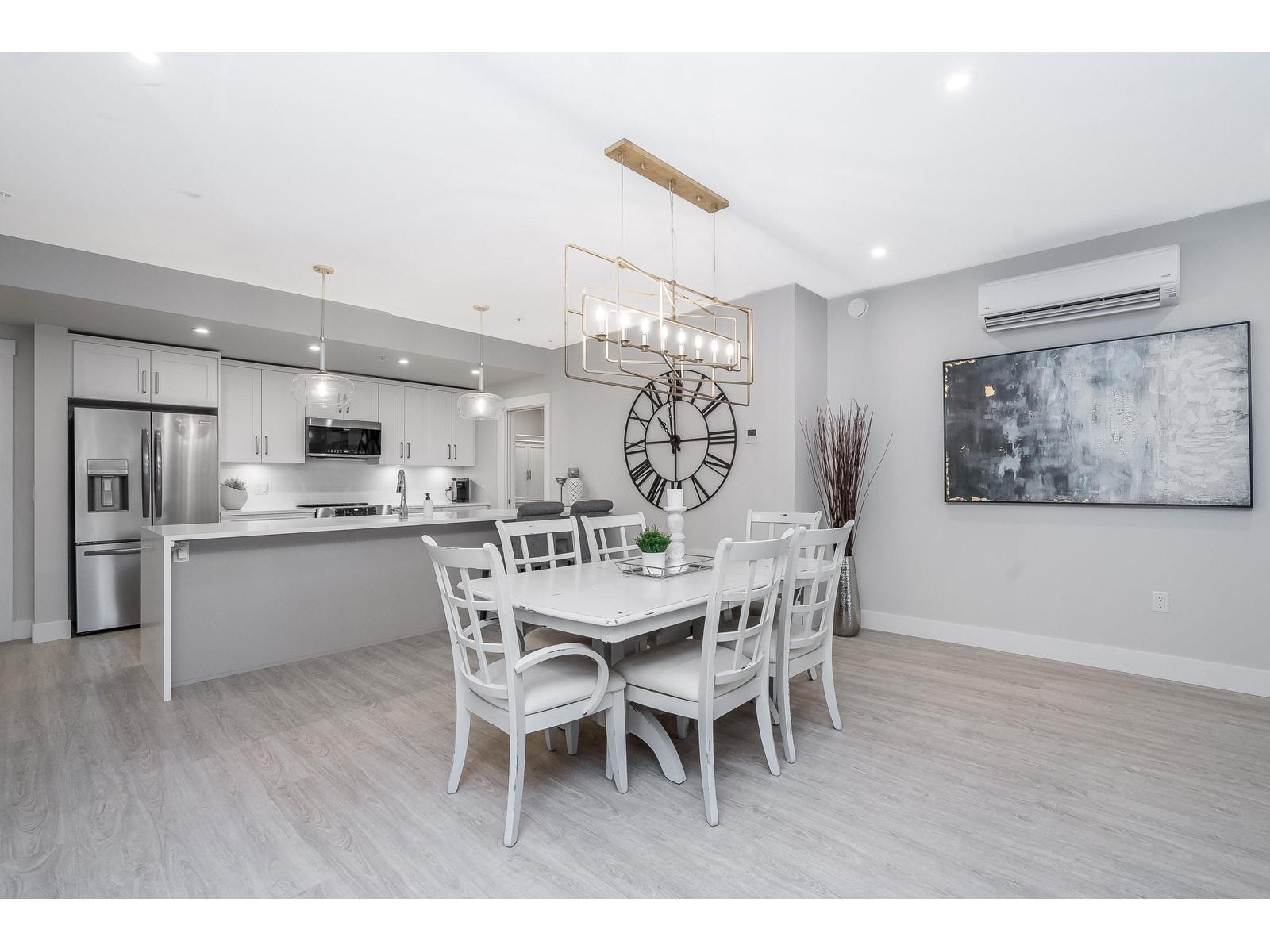 Property at 106 45757 WATSON ROAD image 2